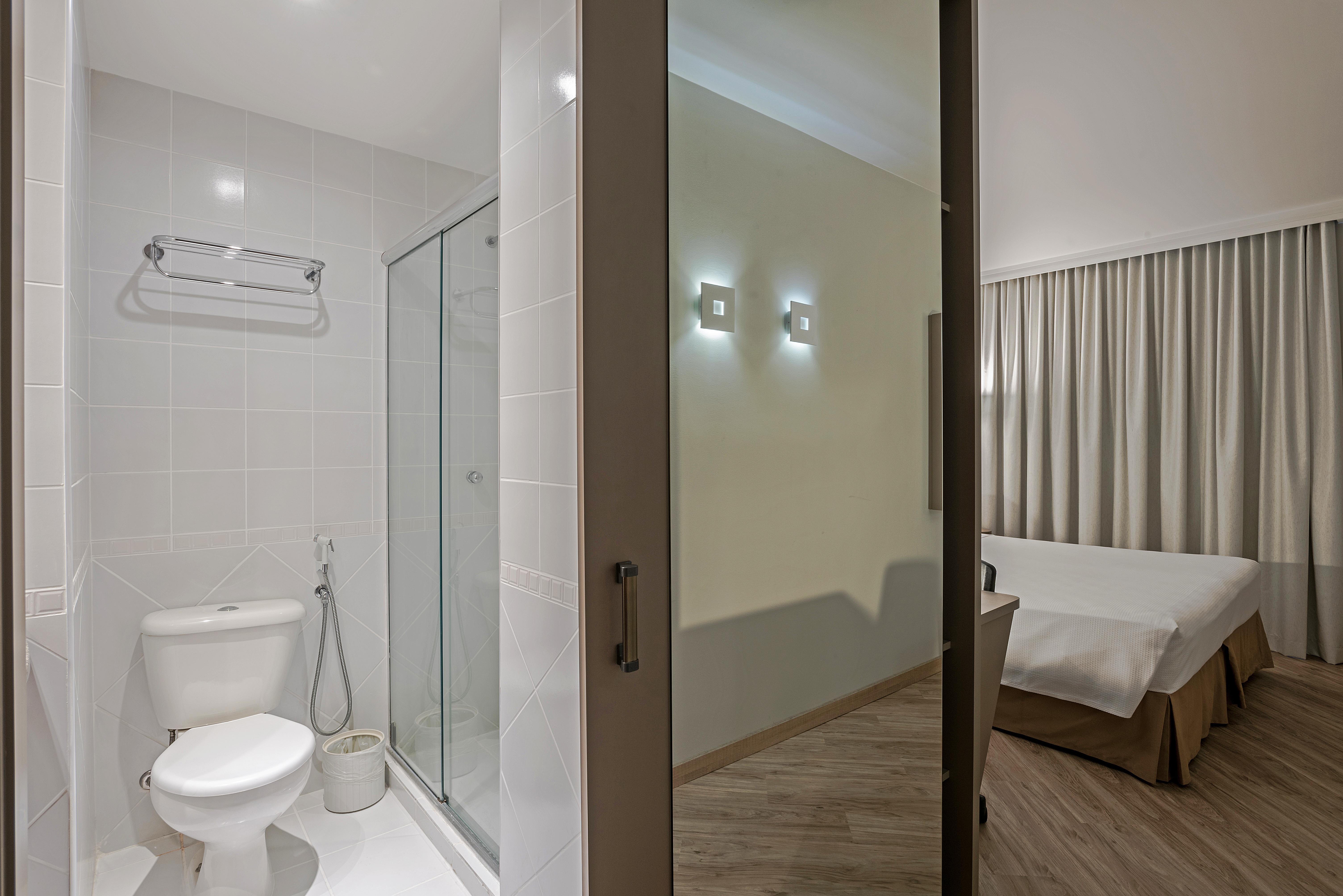 Slim Curitiba Alto Da XV Hotell Exteriör bild